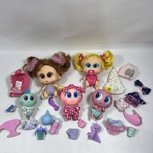 25 Piece Bundle 5 Distroller Neonate Babies Dolls and Accessories